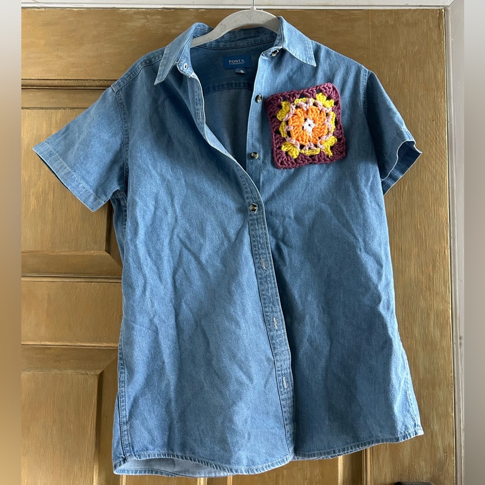 Chambray button down with crochet pocket